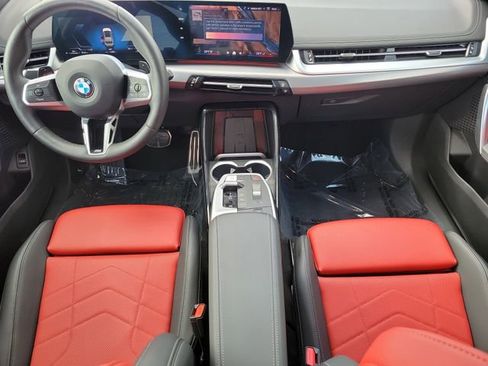 Used 2025 BMW X1 xDrive28i w/ M Sport Package AWD/4WD image 13