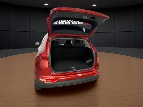 Used 2019 Kia Sportage LX FWD image 7