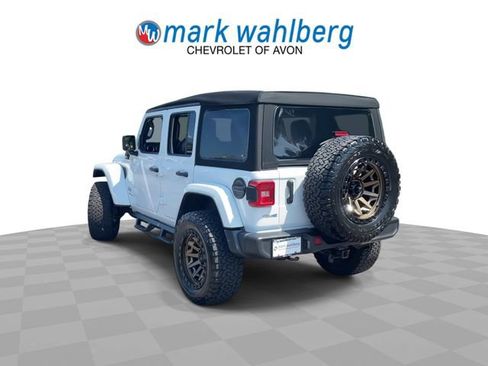 Used 2021 Jeep Wrangler Unlimited Sahara w/ Cold Weather Group AWD/4WD image 6