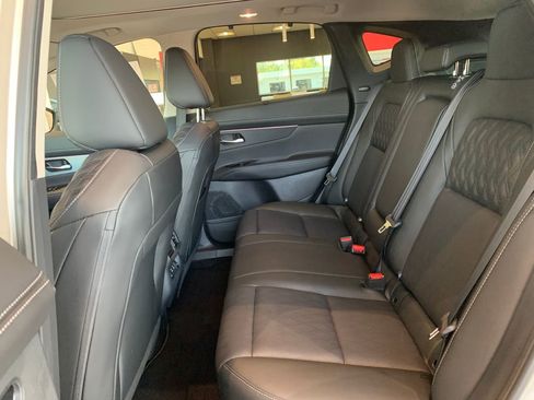 New 2026 Nissan Murano Platinum AWD/4WD image 18