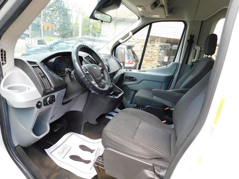 Used 2017 Ford Transit 350 XLT image 24