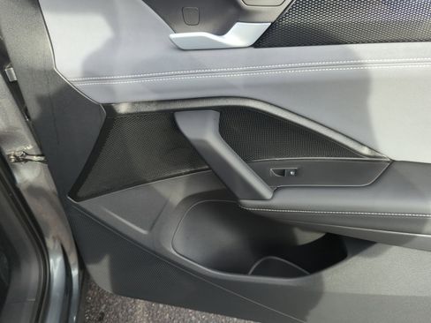 New 2026 Volkswagen Tiguan SE R-Line image 16