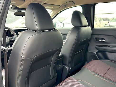 New 2026 Nissan Kicks SR w/ Cold Weather Package FWD image 14