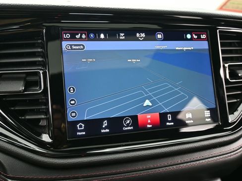 Used 2021 Dodge Durango R/T image 16