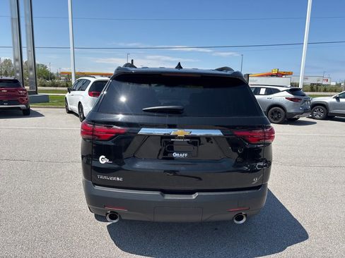 Used 2023 Chevrolet Traverse LT FWD image 6