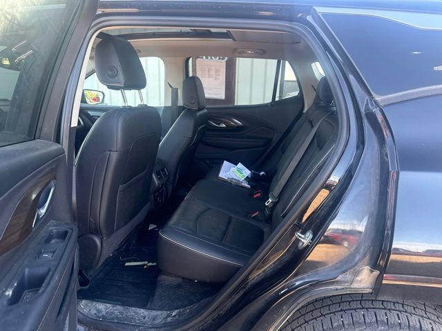 Used 2018 GMC Terrain Denali w/ Advanced Safety Package AWD/4WD image 6