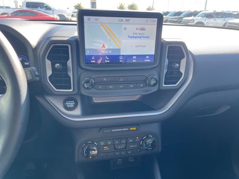 Used 2024 Ford Bronco Sport Outer Banks w/ Tech Package image 19