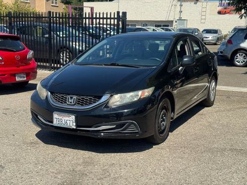 Used 2013 Honda Civic LX image 5
