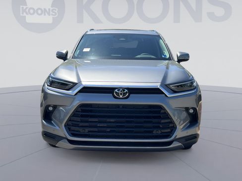 New 2026 Toyota Grand Highlander AWD image 4