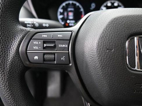 Used 2025 Honda HR-V LX image 28