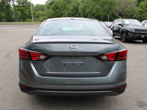 Used 2019 Nissan Altima 2.5 S FWD image 9