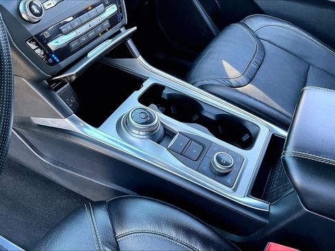 Used 2020 Ford Explorer ST AWD/4WD image 16