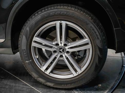 Used 2022 Mercedes-Benz GLC 300 image 10