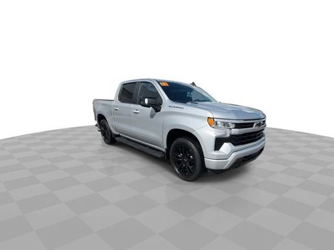 Certified 2022 Chevrolet Silverado 1500 RST w/ Convenience Package II AWD/4WD image 2