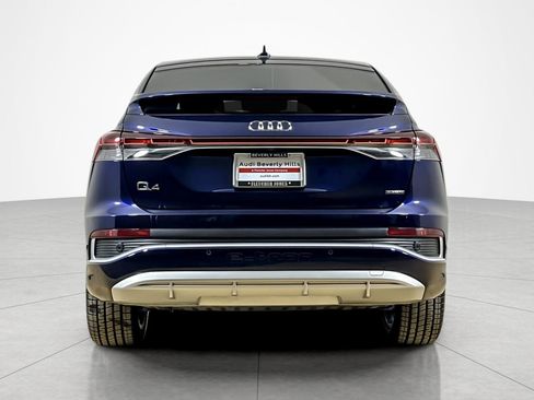 Used 2023 Audi Q4 e-tron Premium Plus w/ Premium Plus AWD/4WD image 4