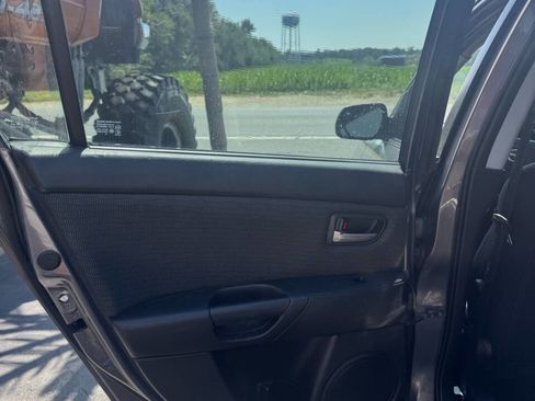 Used 2007 MAZDA MAZDA3 i Touring image 15