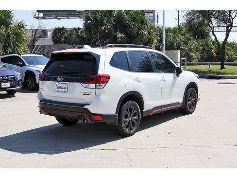 Used 2023 Subaru Forester Sport image 6