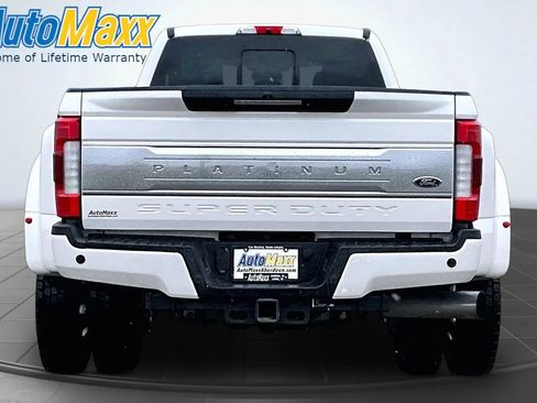 Used 2017 Ford F450 Platinum w/ Platinum Ultimate Package AWD/4WD image 7