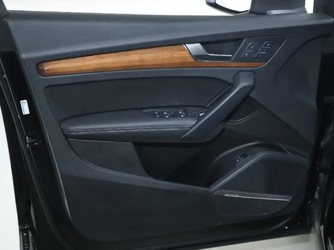 Used 2023 Audi Q5 2.0T Premium Plus w/ Premium Plus Package image 16