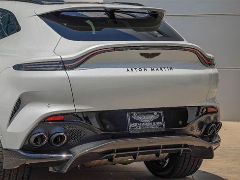 New 2025 Aston Martin DBX 707 image 7