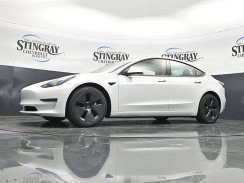 Used 2023 Tesla Model 3 Standard Range RWD image 28