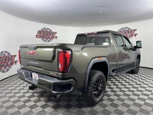 Used 2023 GMC Sierra 2500 AT4 w/ AT4 Preferred Package AWD/4WD image 7