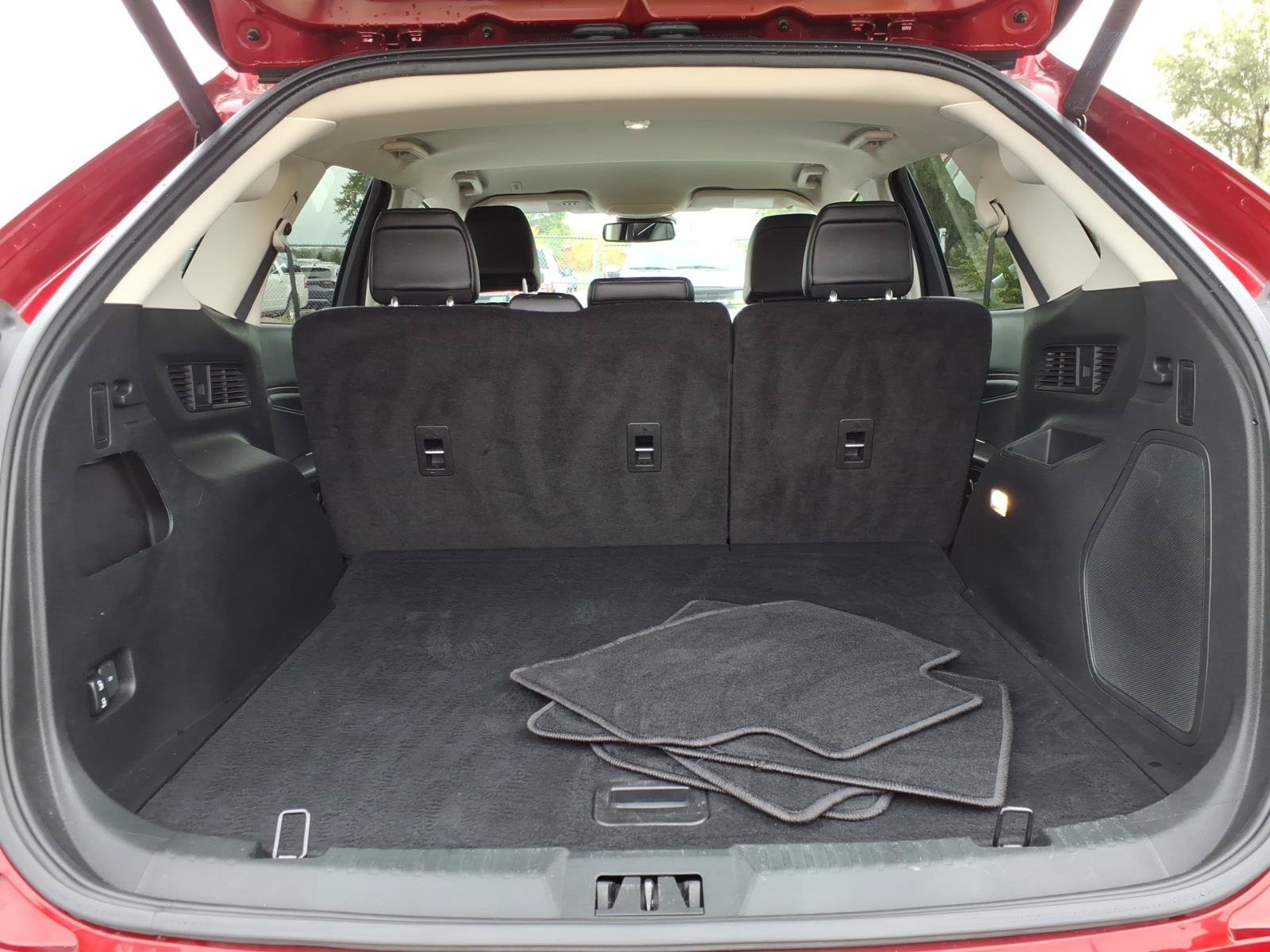Certified 2024 Ford Edge Titanium AWD/4WD image 8
