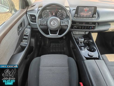 Used 2021 Nissan Rogue S AWD/4WD image 4