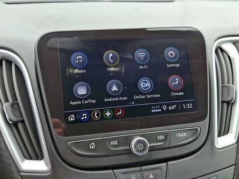Used 2024 Chevrolet Malibu LT FWD image 16
