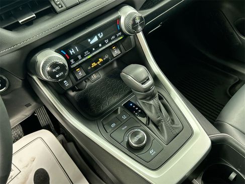 Used 2024 Toyota RAV4 XLE Premium image 17