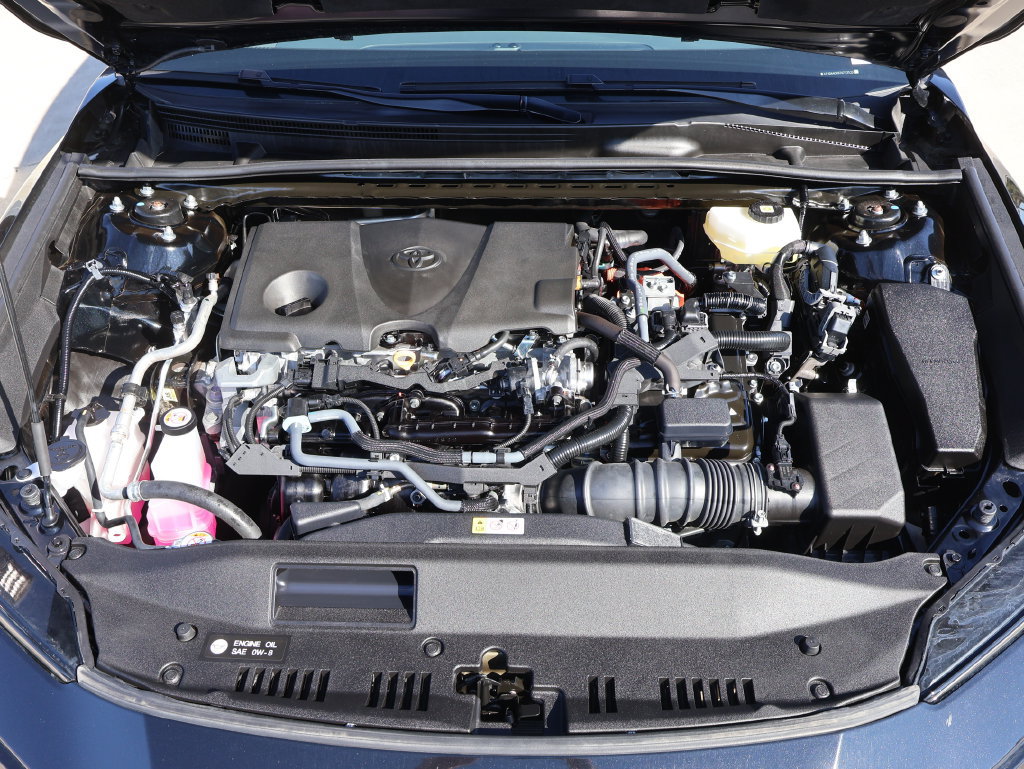 Used 2026 Toyota Camry SE FWD image 40