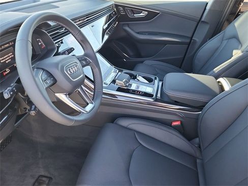 New 2026 Audi Q8 Prestige image 11