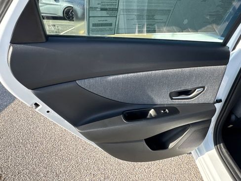 New 2026 Hyundai Elantra Limited image 12