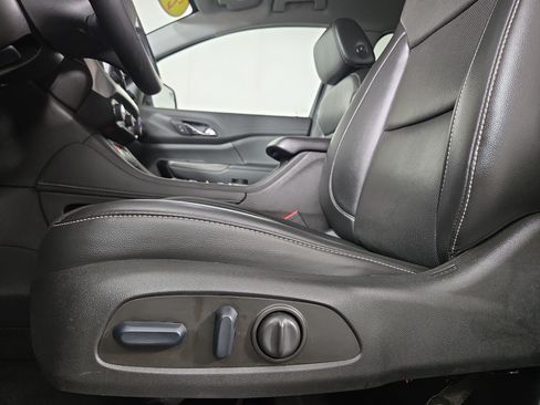 Used 2023 GMC Acadia SLT AWD/4WD image 31