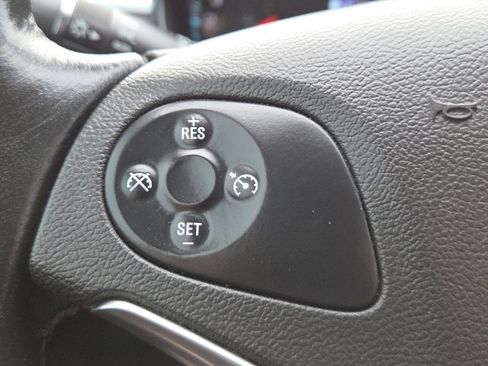 Used 2018 Chevrolet Impala LT image 4