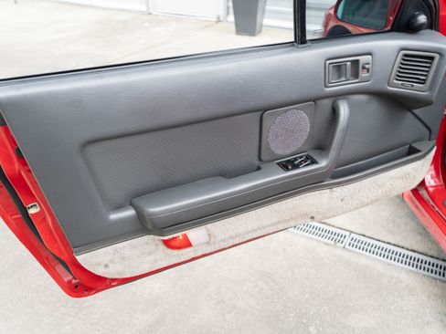 Used 1988 MAZDA RX-7 Convertible RWD image 12