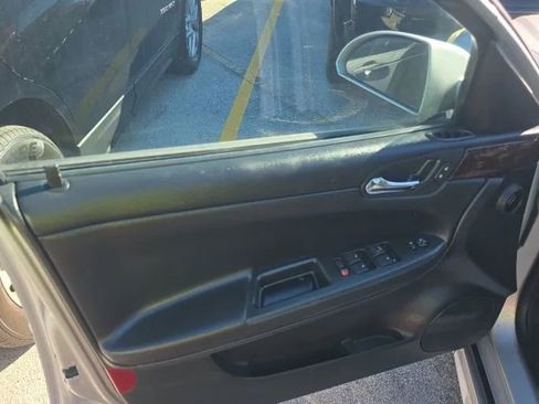 Used 2012 Chevrolet Impala LT image 9