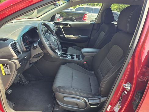 Used 2019 Kia Sportage LX AWD/4WD image 11