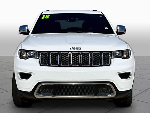 Used 2018 Jeep Grand Cherokee Limited image 4