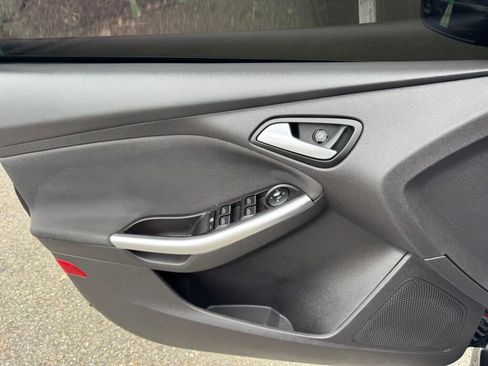 Used 2013 Ford Focus ST image 17