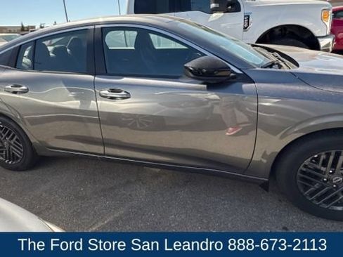 Used 2026 Nissan Sentra SV w/ Floor Mat Package FWD image 20