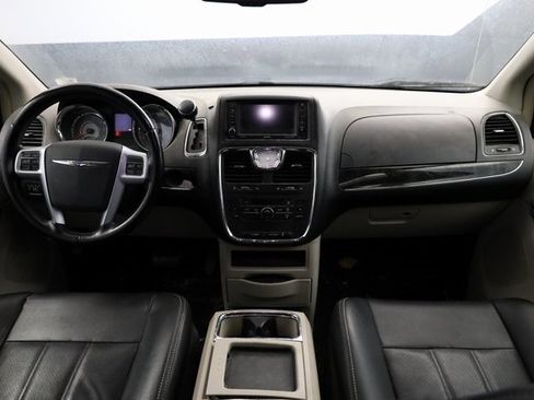 Used 2012 Chrysler Town & Country Touring w/ Entertainment Group #1 image 14