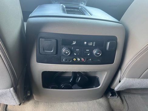 Used 2016 Chevrolet Tahoe LT w/ Luxury Package image 18