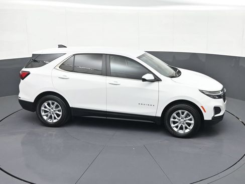 Certified 2024 Chevrolet Equinox LT AWD/4WD image 27