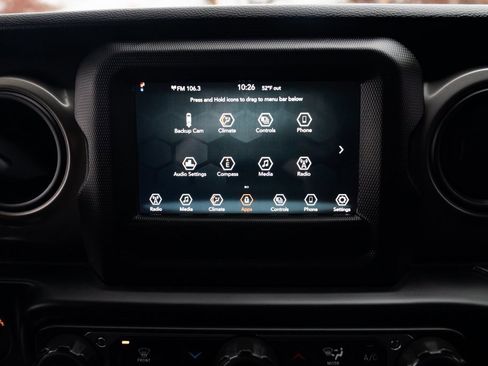 Used 2022 Jeep Wrangler Unlimited Sport image 13