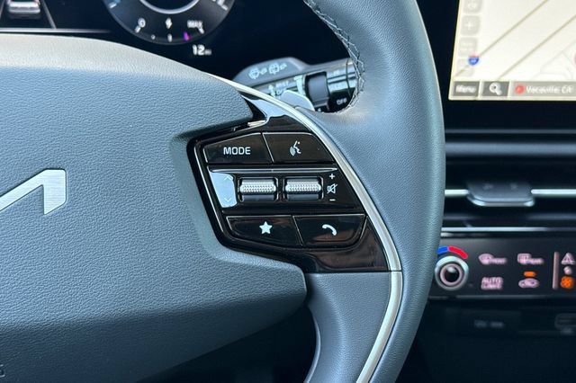 New 2026 Kia Niro Wind FWD image 31