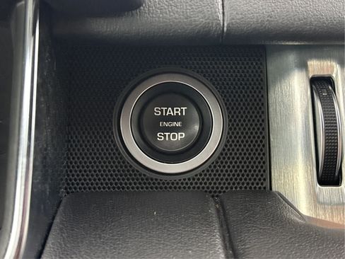 Used 2019 Land Rover Range Rover AWD/4WD image 38