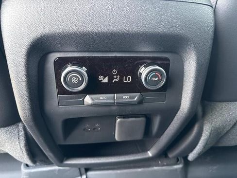 New 2026 Buick Enclave Sport Touring w/ Power Package FWD image 17