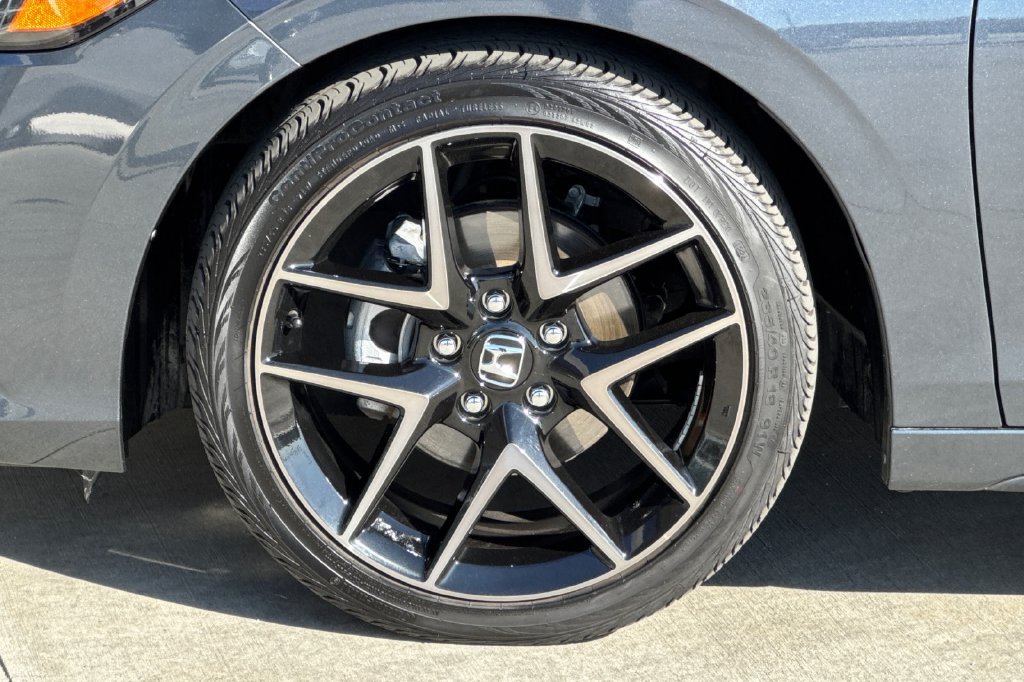 Certified 2024 Honda Civic Sport Touring image 33