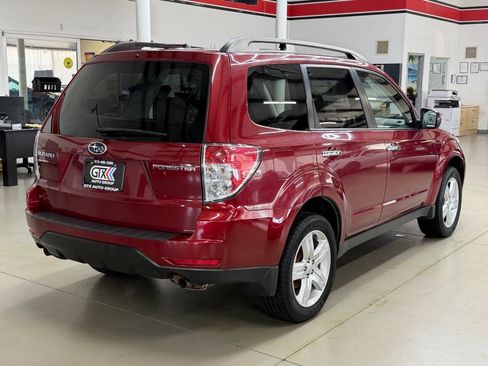 Used 2010 Subaru Forester 2.5X Premium w/ Popular Equipment Group 1A AWD/4WD image 2